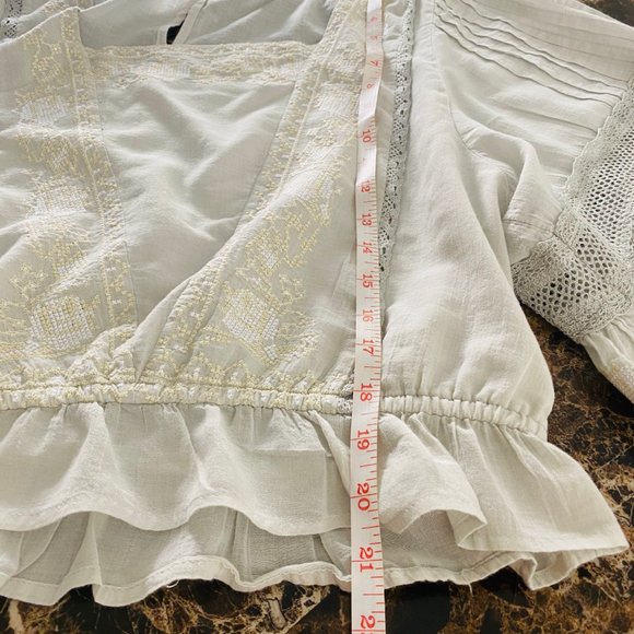 AMERICAN EAGLE Embroidered Beautiful Blouse Large - Picture 11 of 13